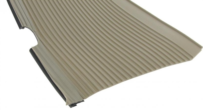 Treeplank bekleding zandbeige Kever 8.1960 en later (per paar)  111821532A + 111821531A  