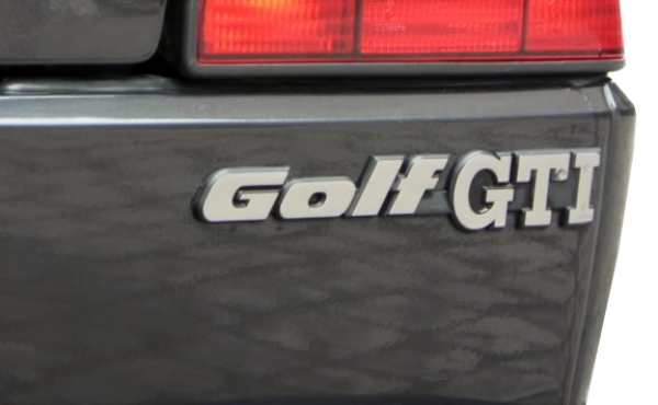 Golf GTI  embleem voor achterklep Golf 2 191853687NGX