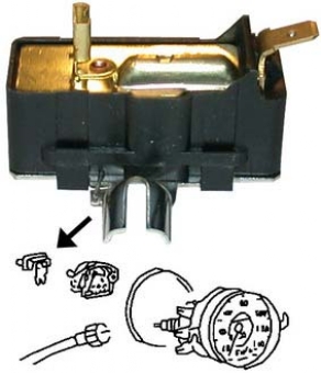 Benzinemeter stabilisator. 8/1967 en later 113957099A