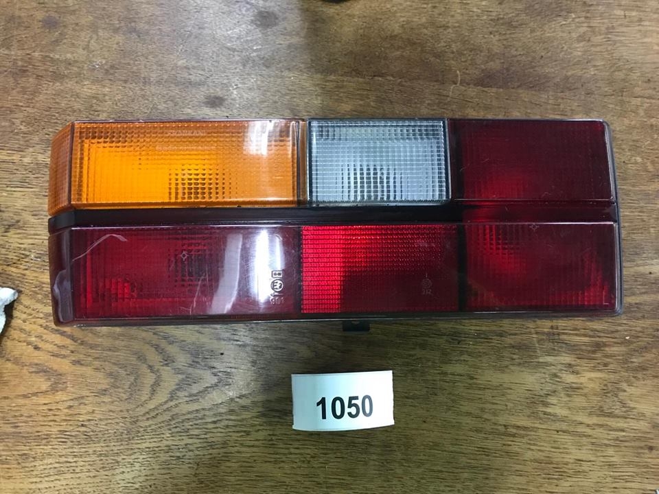 Achterlicht Golf 1 rechts HELLA (gebruikt) Achterlicht Golf 1 rechts HELLA (gebruikt)